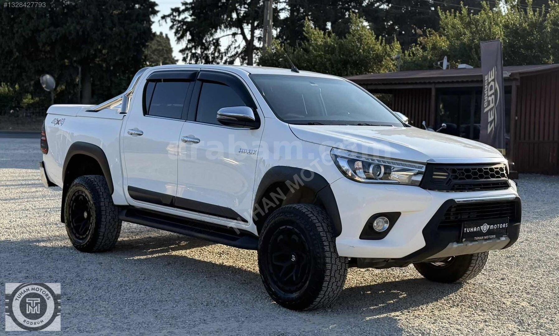 TUHAN MOTORS HATASIZ TOYOTA HİLUX 2.4 Hİ-CRUİSER 4*4 DÜŞÜK KM 3