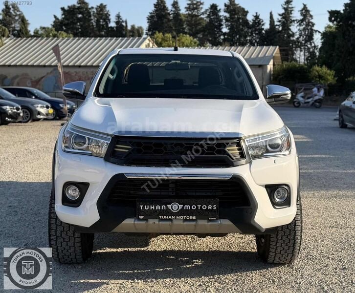 TUHAN MOTORS HATASIZ TOYOTA HİLUX 2.4 Hİ-CRUİSER 4*4 DÜŞÜK KM