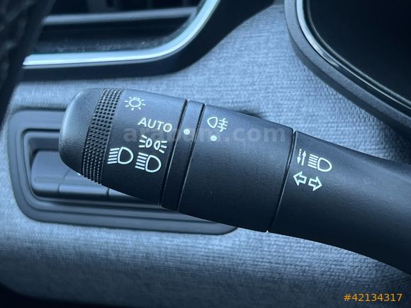 OTOVES RENAULT CLİO /HAYALET/GERİGÖRÜŞ/CARPLAY/ÇELİK JANT OTOVES