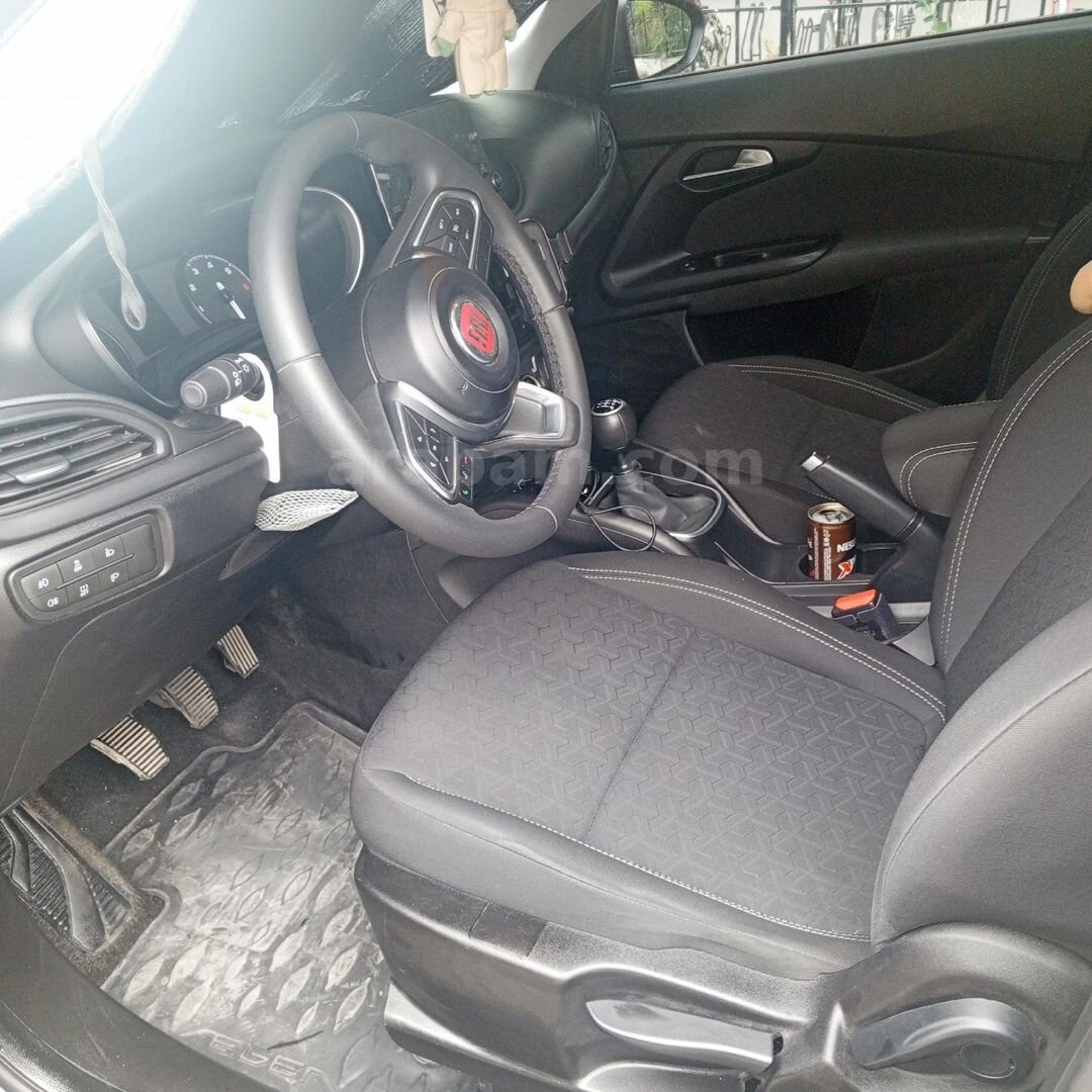 Sahibinden Fiat Egea Cross 1.4 Fire Urban 2023 Model 6