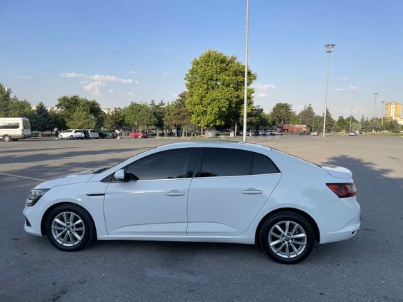 Sahibinden Renault Megane 1.5 dCi Touch 2017 Model 