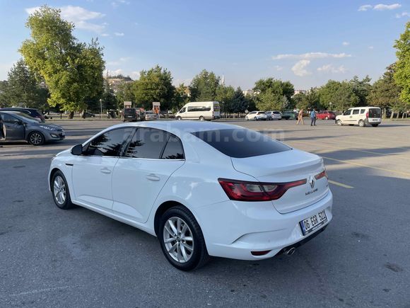 Sahibinden Renault Megane 1.5 dCi Touch 2017 Model 