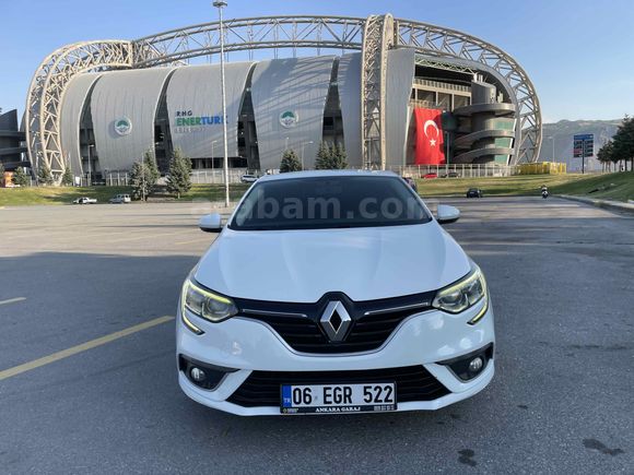 Sahibinden Renault Megane 1.5 dCi Touch 2017 Model 