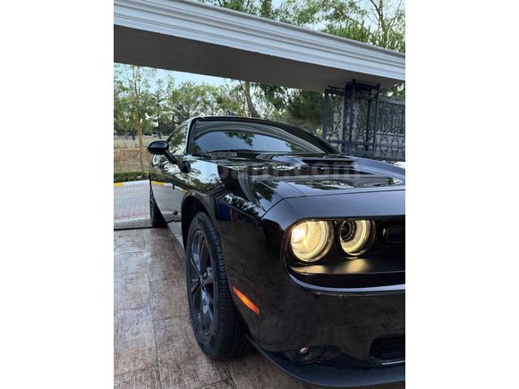 Sahibinden Dodge Challenger SXT Plus 2023 Model 