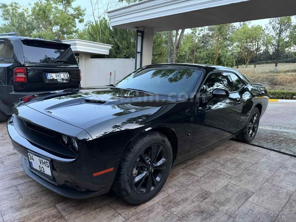 Sahibinden Dodge Challenger SXT Plus 2023 Model 