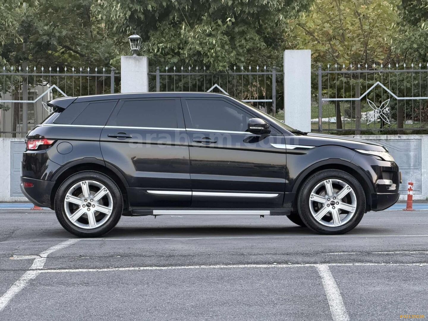 Galeriden Land Rover Range Evoque 2.2 TD4 Dynamic 2012 Model İstanbul 205.000 km Siyah 6