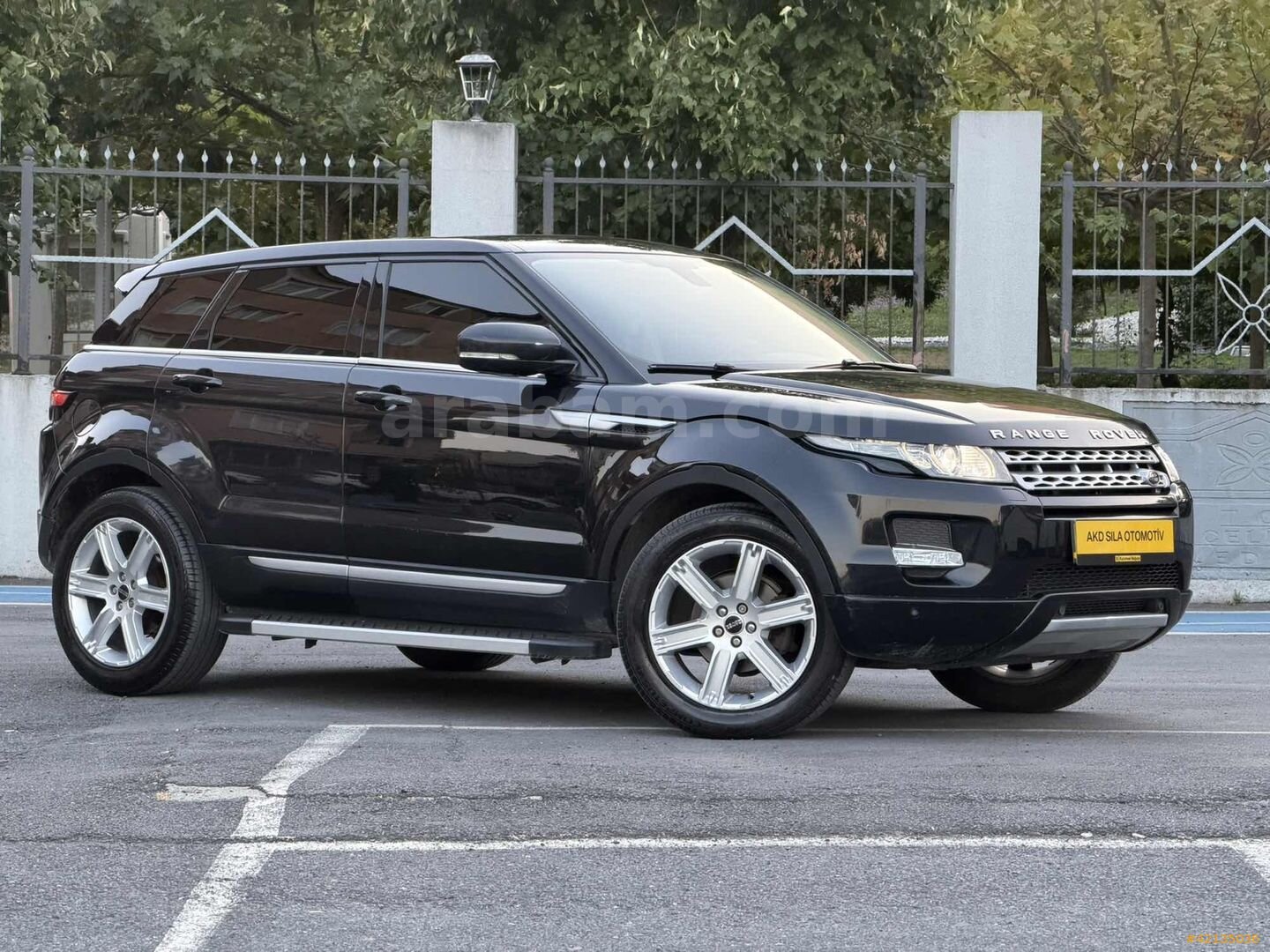Galeriden Land Rover Range Evoque 2.2 TD4 Dynamic 2012 Model İstanbul 205.000 km Siyah 7