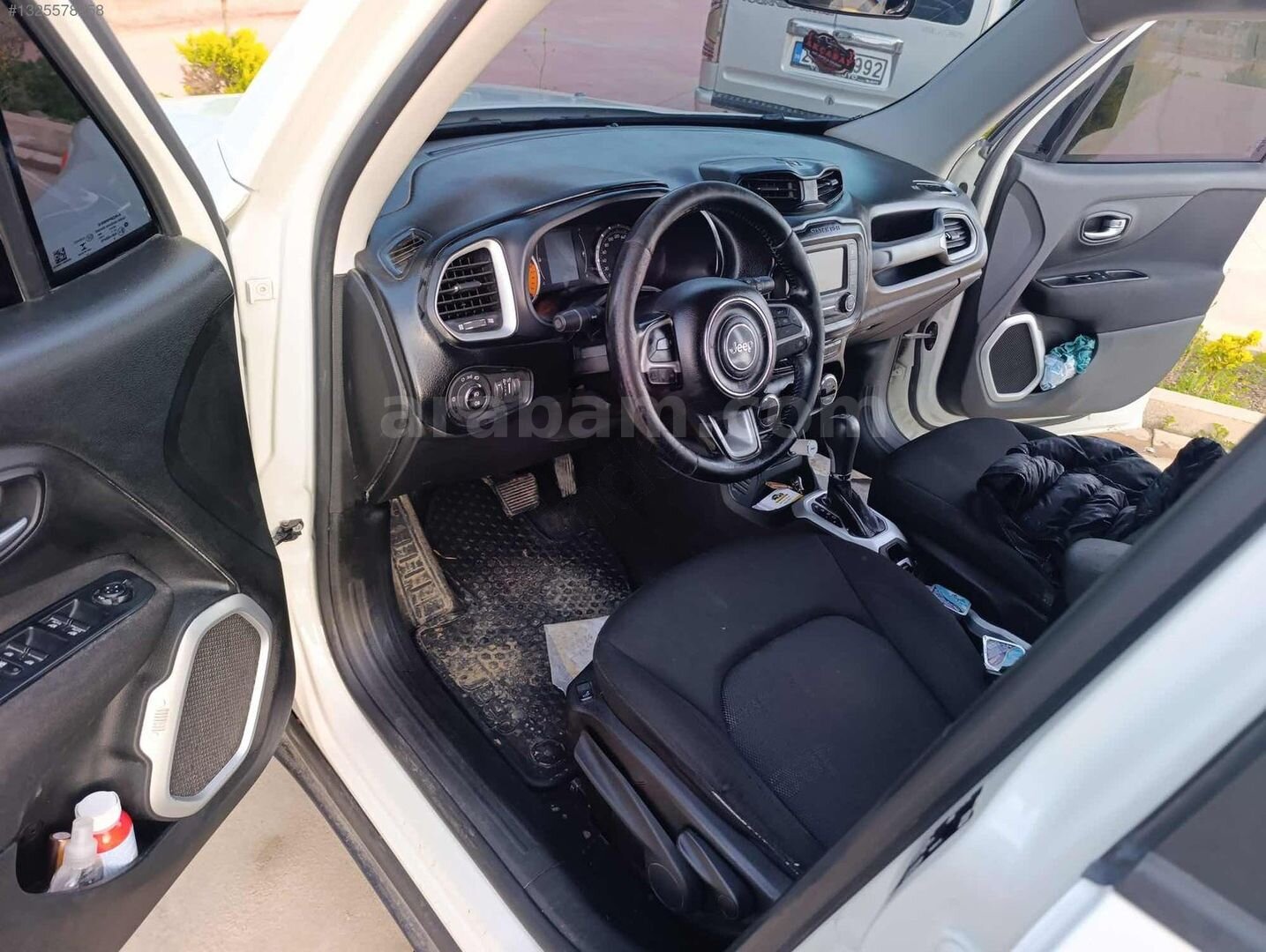 Galeriden Jeep Renegade 1.6 MultiJet Limited 2017 Model Gaziantep 227.000 km Beyaz 3
