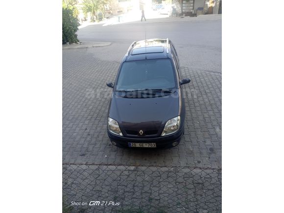 Sahibinden Renault Scenic 2.0 RXi 2001 Model