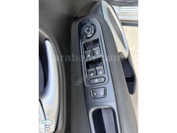 JEEP RENEGADE LONGİTUDE DCT SERVİS BAKIM BOYASIZ