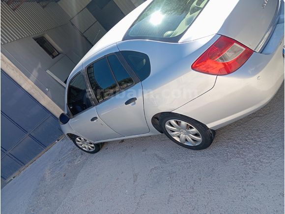 Sahibinden Renault Symbol 1.5 dCi Authentique 2011 Model