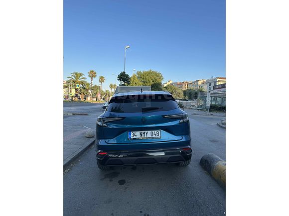 Sahibinden Renault Austral 1.3 Hybrid Techno Esprit Alpine 2025 Model 