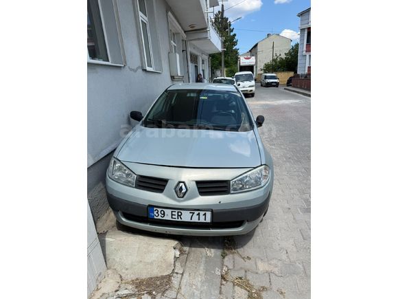 Sahibinden Renault Megane 1.4 Authentique 2004 Model