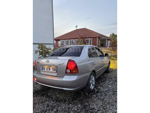 Sahibinden Hyundai Accent 1.6 Admire 2004 Model 