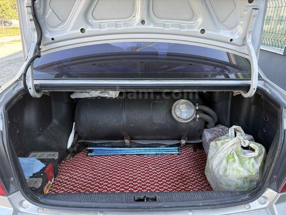 Sahibinden Hyundai Accent 1.6 Admire 2004 Model 