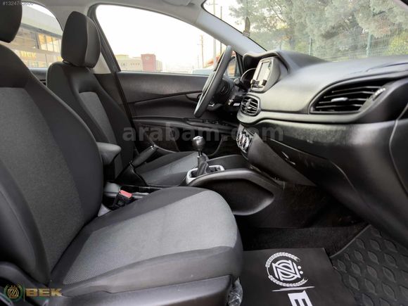2023 FİAT EGEA 1.4 FİRE EASY 95 HP MAVİ