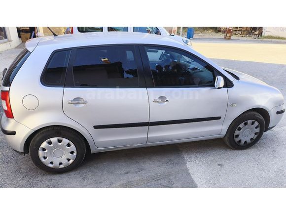 Sahibinden Volkswagen Polo 1.4 Basicline 2004 Model  228.000 km Gri (Gümüş)