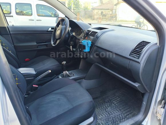 Sahibinden Volkswagen Polo 1.4 Basicline 2004 Model  228.000 km Gri (Gümüş)
