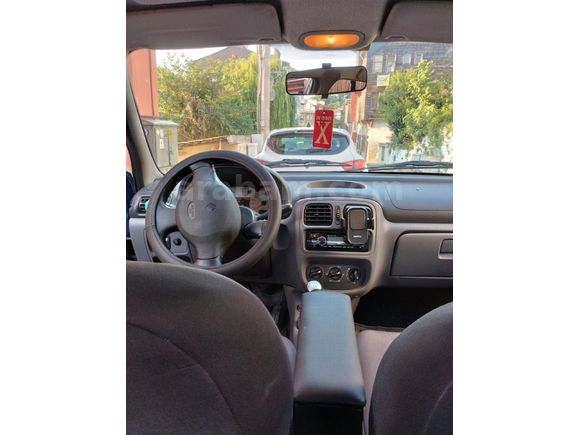 Sahibinden Renault Clio 1.4 2001 Model