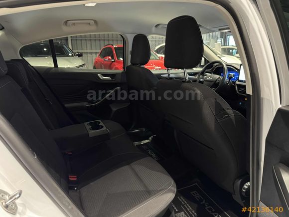 BEY-CARS FORD FOCUS 1.5 ECOBLUE TİTANİUM X CARPLAY BOYASIZ