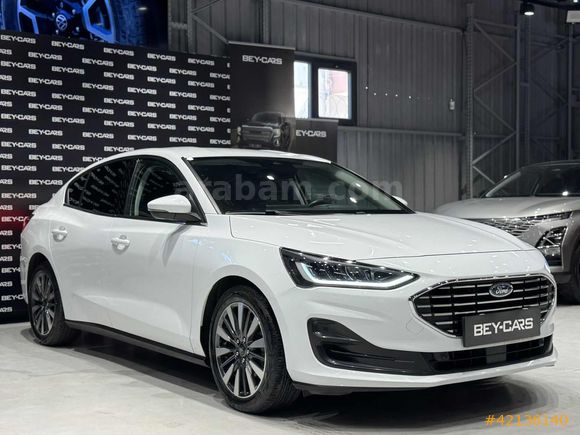 BEY-CARS FORD FOCUS 1.5 ECOBLUE TİTANİUM X CARPLAY BOYASIZ