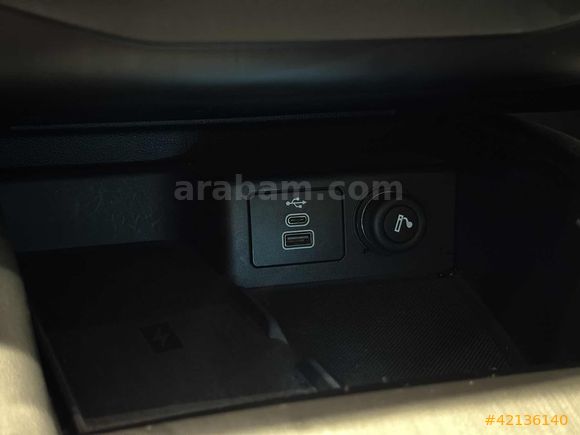 BEY-CARS FORD FOCUS 1.5 ECOBLUE TİTANİUM X CARPLAY BOYASIZ