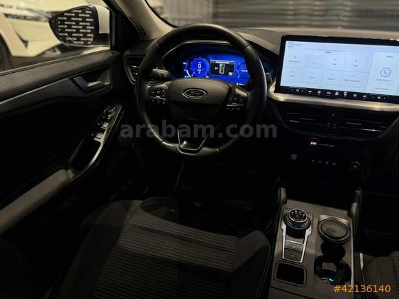 BEY-CARS FORD FOCUS 1.5 ECOBLUE TİTANİUM X CARPLAY BOYASIZ