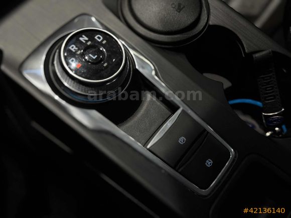 BEY-CARS FORD FOCUS 1.5 ECOBLUE TİTANİUM X CARPLAY BOYASIZ