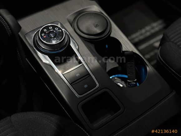BEY-CARS FORD FOCUS 1.5 ECOBLUE TİTANİUM X CARPLAY BOYASIZ