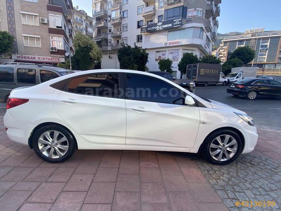 2013 MODEL HYUNDAİ ACCENT BLUE MODEPLUS/HATASZ/BOYASIZ/İLK ELDEN