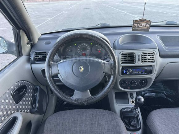 CLİO 1.5dCi KLİMALI+SORUNSUZ+MÜKEMMEL TEMİZLİKTE+UYGUN RAKAM