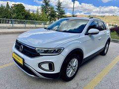 EVLAT OTOMOTİVDEN T-ROC 1.5 TSI K. KARTINA 12 TAKSİT İMKANI
