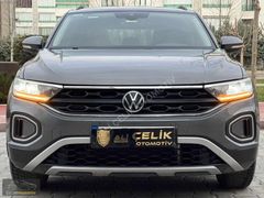 BOYASIZ_TRAMERSİZ_2022_VW_T-ROC_1.5 TSİ_LİFE_SADECE_96.500_KM.DE