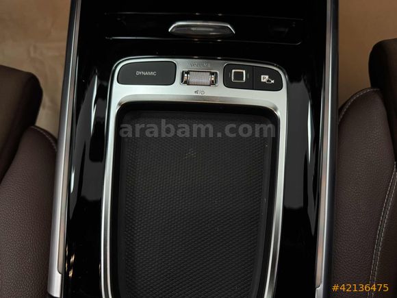 36BİN KM GLA200 AMG CAM TAVAN RECORE HAFIZALI ISITMALI KOLTUK