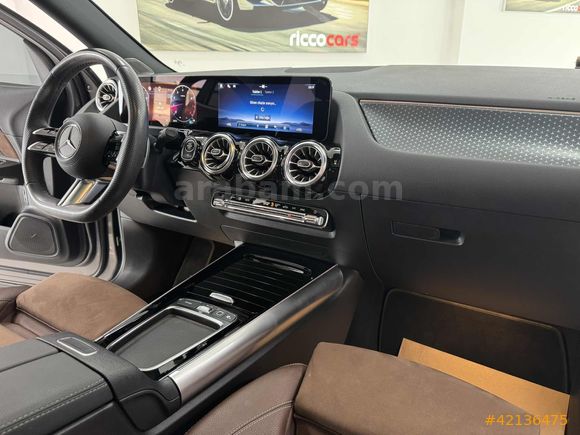 36BİN KM GLA200 AMG CAM TAVAN RECORE HAFIZALI ISITMALI KOLTUK