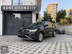 KONT 2025 VW T-ROC 1.5 TSI LIFE 150HP DSG SİYAH HATASIZ 14.000KM