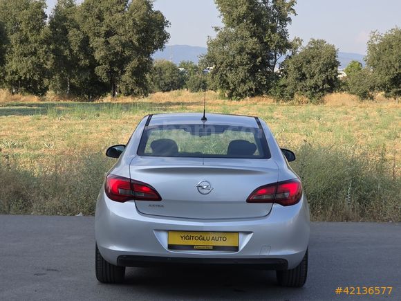 Temiz Aile Aracı 160.000Km Değişensiz