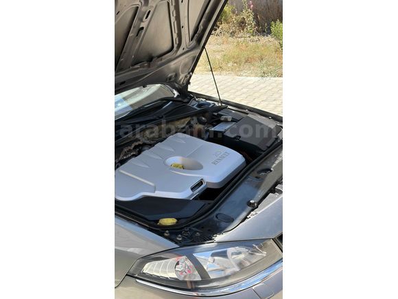 Sahibinden Renault Laguna 2.0 T Dynamique 2006 Model 