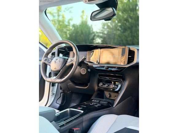 2024 OPEL MOKKA HASAR KAYITSIZ DÜŞÜK KM