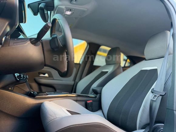 2024 OPEL MOKKA HASAR KAYITSIZ DÜŞÜK KM