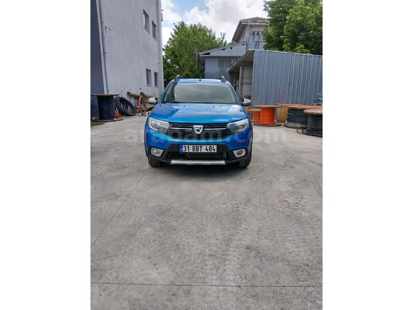Hasar kayıtsız Dacia Sandero 1.5 dCi Stepway Style 2018 Model