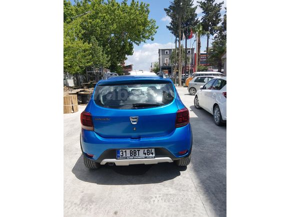 Hasar kayıtsız Dacia Sandero 1.5 dCi Stepway Style 2018 Model