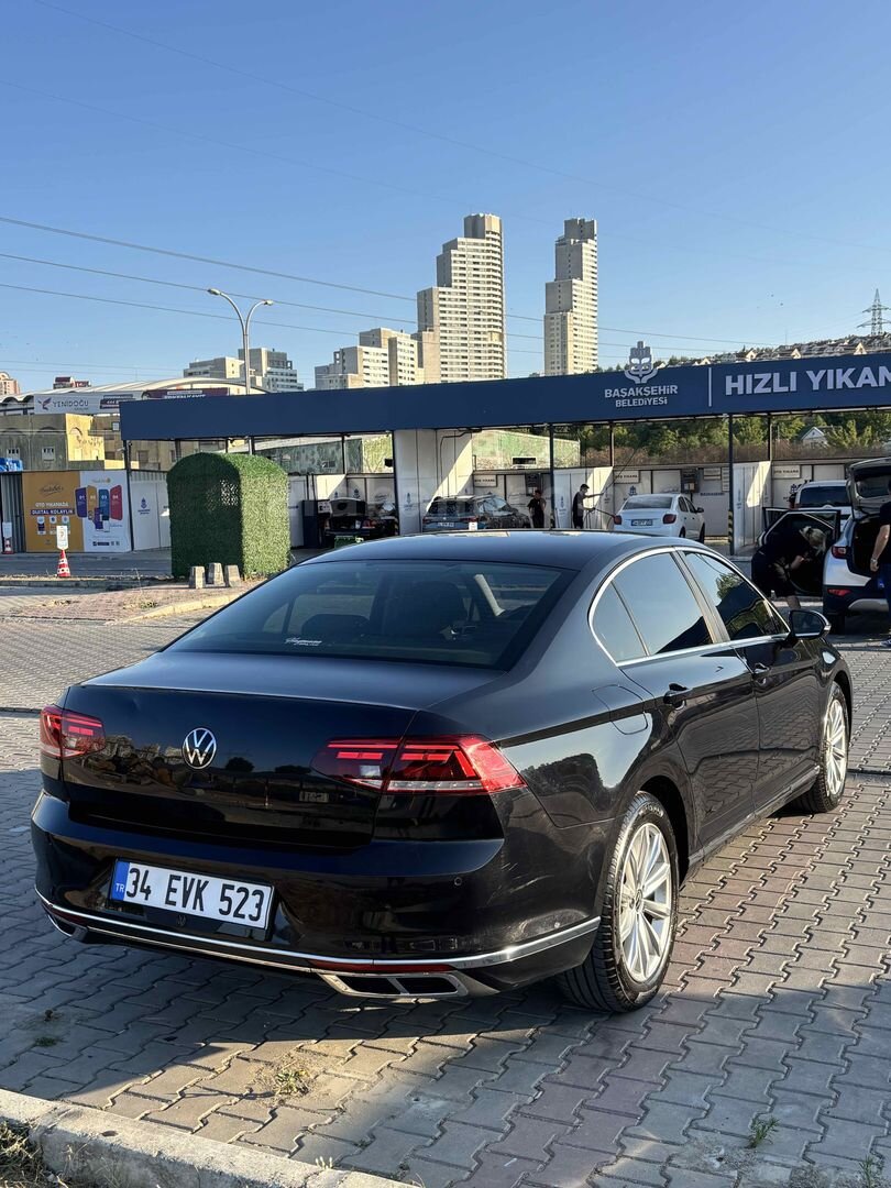 Sahibinden Volkswagen Passat 1.5 TSi Business 2021 Model İstanbul 144.000 km Siyah 4