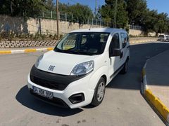 Galeriden Fiat Fiorino Combi 1.3 Multijet 100. Yıl Özel Seri 2023 Model Kocaeli