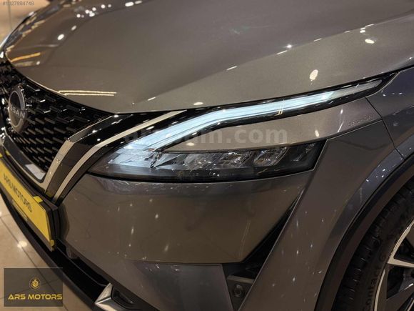 2023 MODEL QASHQAİ SKY PACK 1.3 DIG-T CAM TAVAN SERVİS BAKIMLI