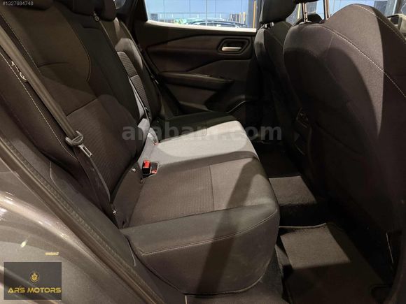 2023 MODEL QASHQAİ SKY PACK 1.3 DIG-T CAM TAVAN SERVİS BAKIMLI
