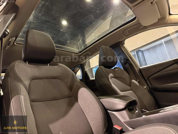 2023 MODEL QASHQAİ SKY PACK 1.3 DIG-T CAM TAVAN SERVİS BAKIMLI