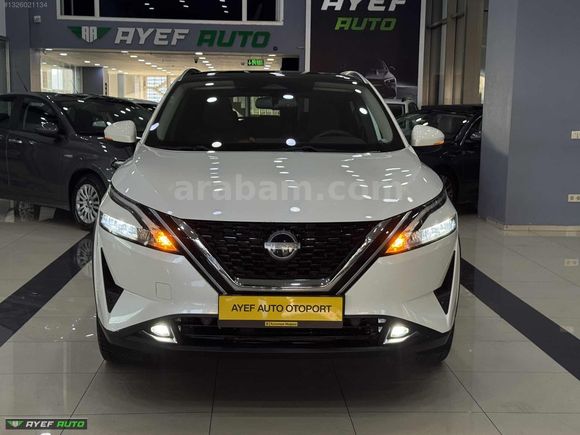 2024 84 BİN'DE QASHQAİ 1.3 DIG-T SKYPACK CAM TAVANLI SERVİS B.