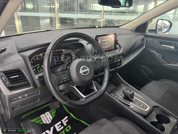 2024 84 BİN'DE QASHQAİ 1.3 DIG-T SKYPACK CAM TAVANLI SERVİS B.