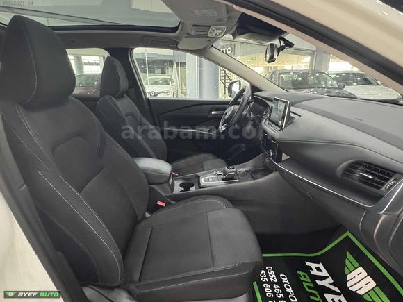 2024 84 BİN'DE QASHQAİ 1.3 DIG-T SKYPACK CAM TAVANLI SERVİS B.